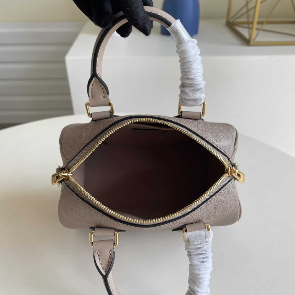 Louis Vuitton Speedy Bandoulière 20 Tourterelle Gray 20Cm M59273 - Image 4