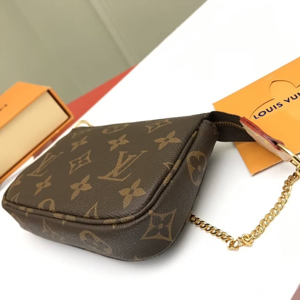 Louis Vuitton Pochette Accessoires Monogram 17Cm With Chain M58009 - Image 6