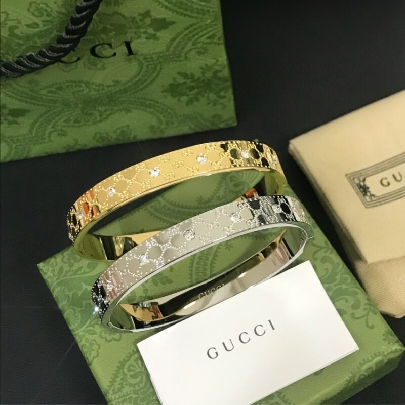 Alternative view of Gucci Cuff Bracelet Gold 8Mm
