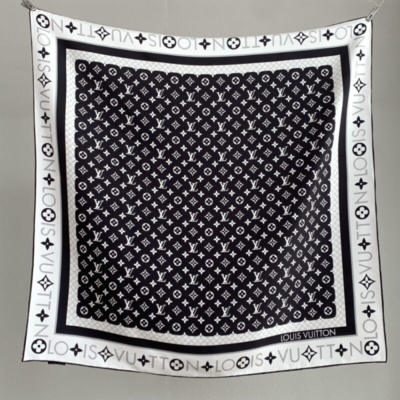 Alternative view of Louis Vuitton Monogram Infinity Square Noir 90Cm M79893