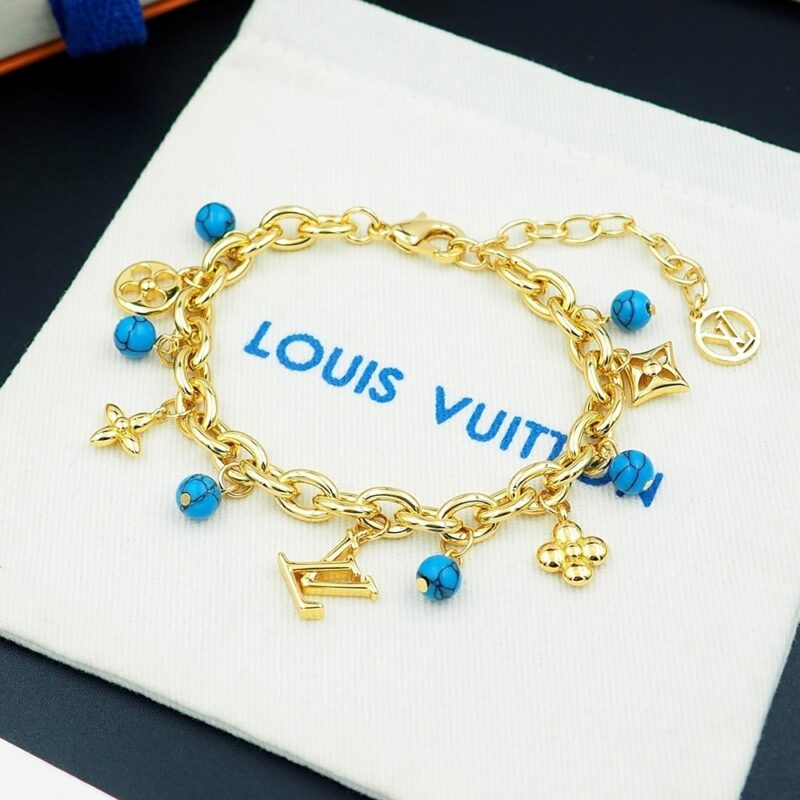 Alternative view of Louis Vuitton My Lv Pearl Bracelet M1124A