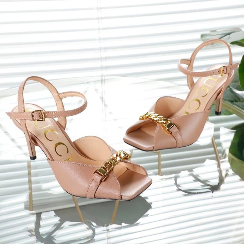Alternative view of Gucci Metal Chain Stiletto Heels Flip Flop Fish Mouth Sandals Patel Pink