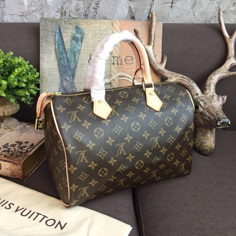 Alternative view of Louis Vuitton Speedy Bandoulière 35 Monogram Canvas 35Cm M46981