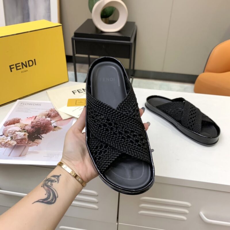 Alternative view of Fendi Raffia Reflections Slides Black