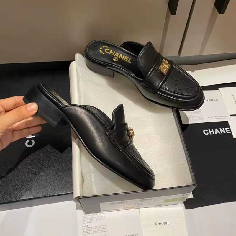 Alternative view of Chanel Casual Pain Laether Elegant Mules Sandals Black