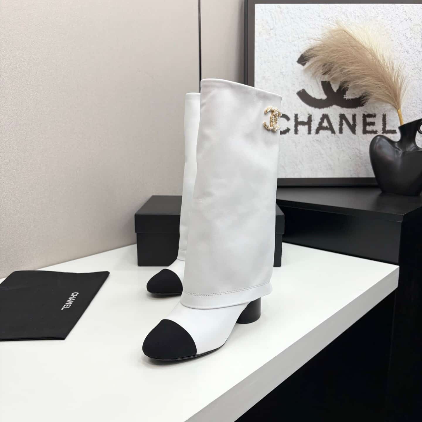 Chanel High Boots Leather And Grosgrain White - Image 9