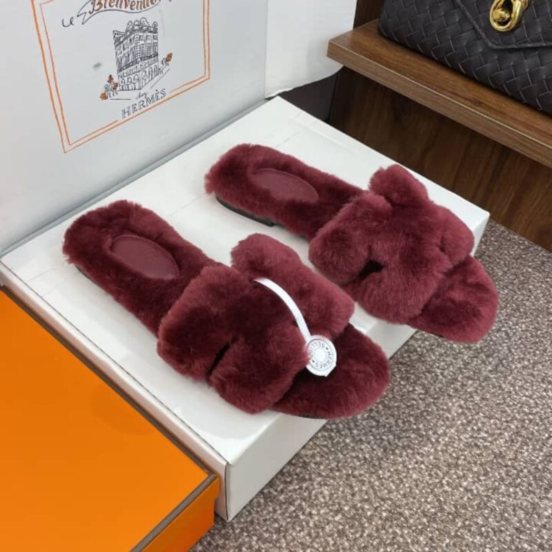 Alternative view of Hermes Oran Sandal Rouge H Burgundy H231288Z L1350