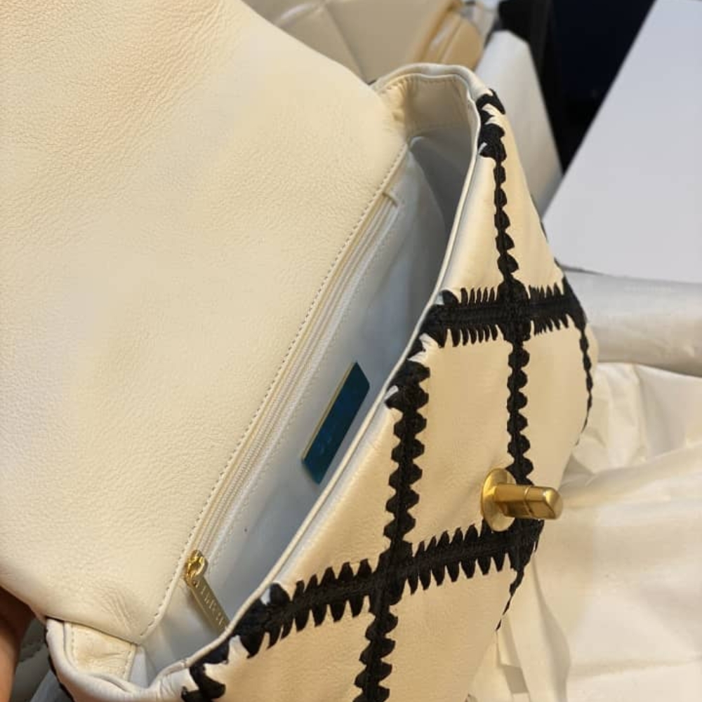 Chanel 19 Flap Bag Crochet Gold And Silver Tone White Black 24Cm AS1160 B04824 C0200 - Image 8