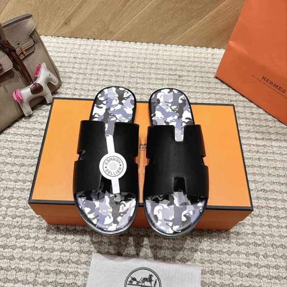 Hermes Izmir Sandal Noir H242878Zh01410 - Image 2