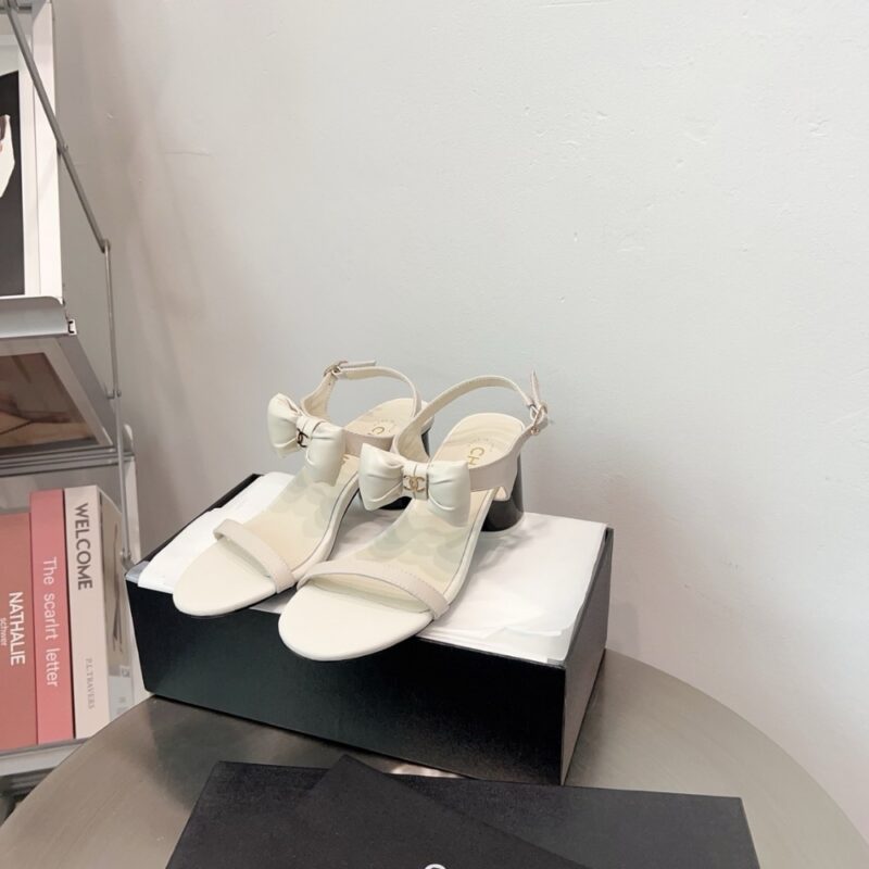 Alternative view of Chanel Sandals White G46192 B18985 Naccu