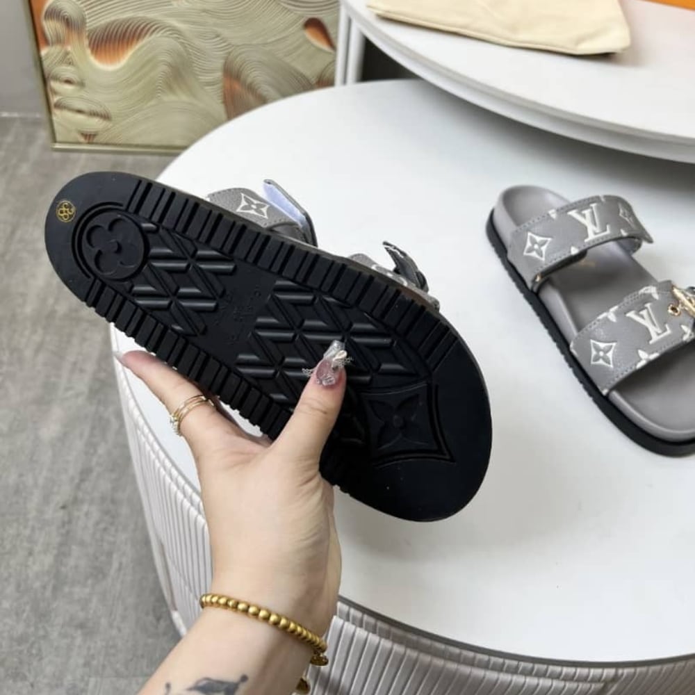 Louis Vuitton Bom Dia Flat Comfort Mule Gray 1Agxv3 - Image 4