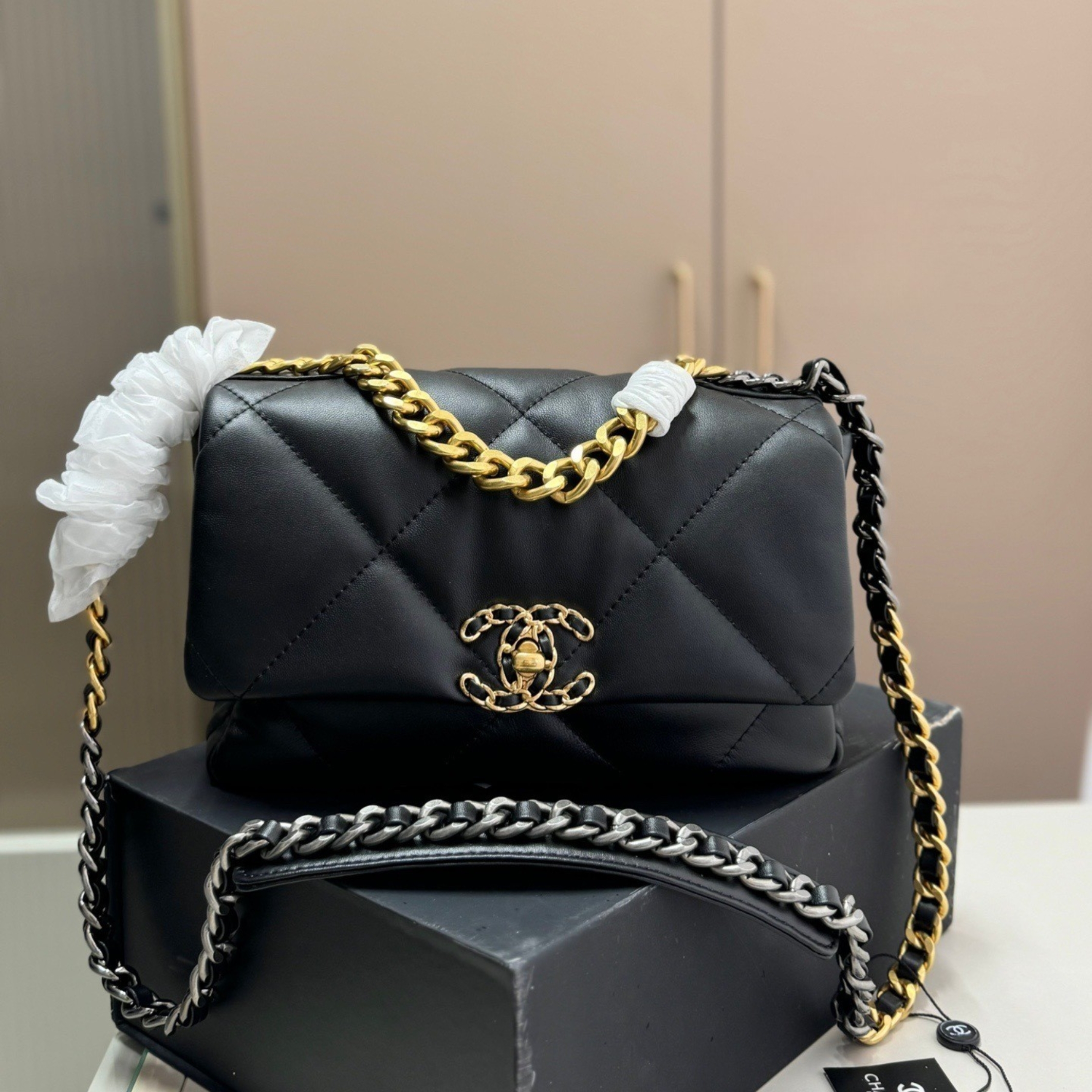Chanel 19 Handbag Shiny Gold And Silver Tone Black 26Cm AS1160 B04852 94305 - Image 3
