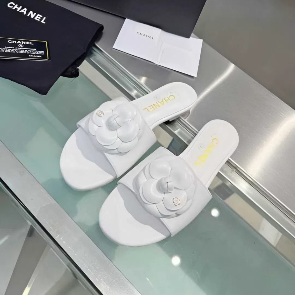 Chanel CC Mules With Camellia In White Slides - Image 3