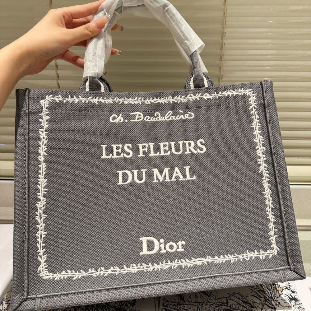 Dior Medium Book Tote Blue And White 36Cm 1BTSH299JAF H56E - Image 3