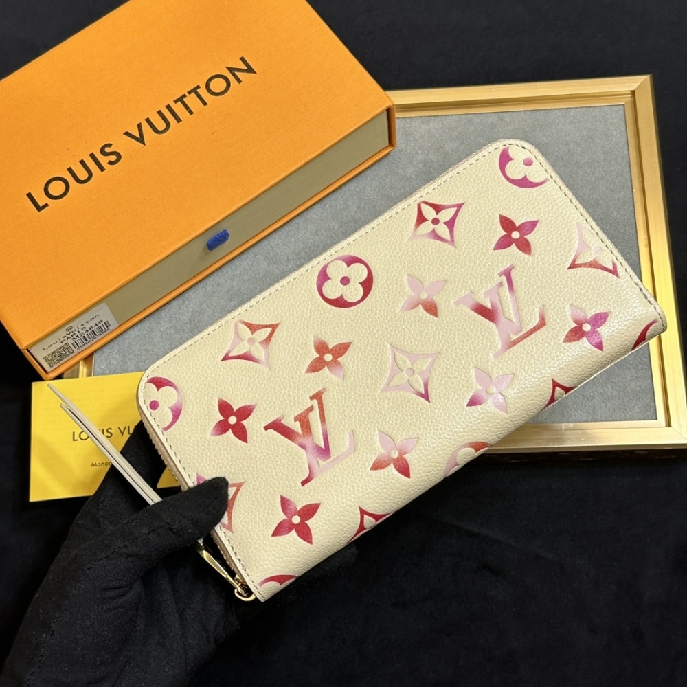 Iconic Set: Louis Vuitton Neverfull Mm And Zippy Wallet Monogram - Image 7