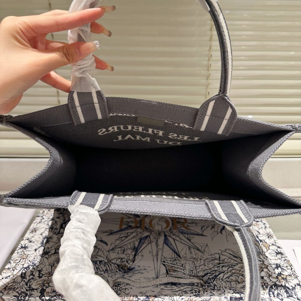 Dior Medium Book Tote Blue And White 36Cm 1BTSH299JAF H56E - Image 8