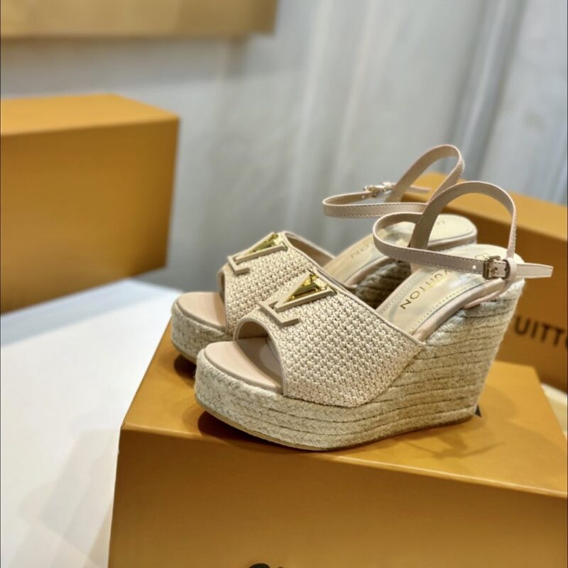 Alternative view of Louis Vuitton Mare Wedge Sandals Natural Beige 1Ahlm0
