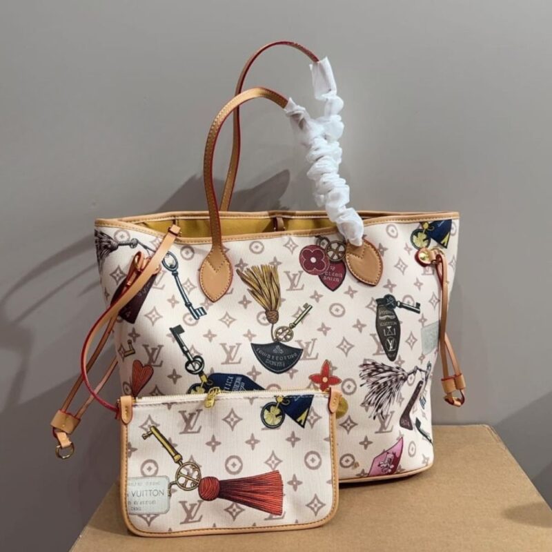 Alternative view of Louis Vuitton Neverfull MM Cream 31Cm M29449
