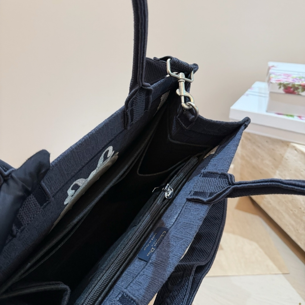 Dior Medium Book Tote With Strap Oblique Embroidery Blue White 36Cm M1354PEHS M928 - Image 8