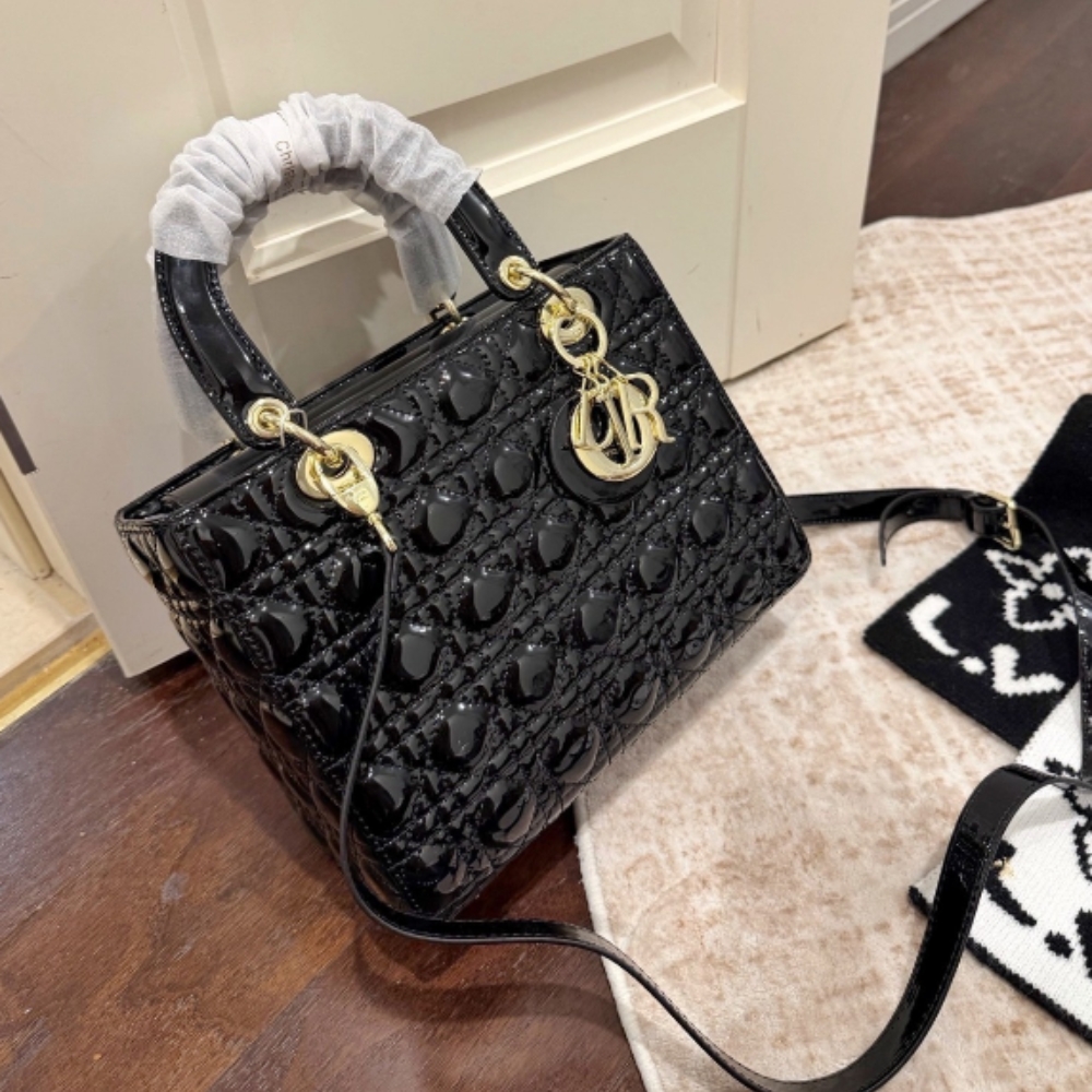 Dior Medium Lady Dior Bag Patent Cannage Gold Hardware Black 24cm M0565OWCB M900 - Image 5