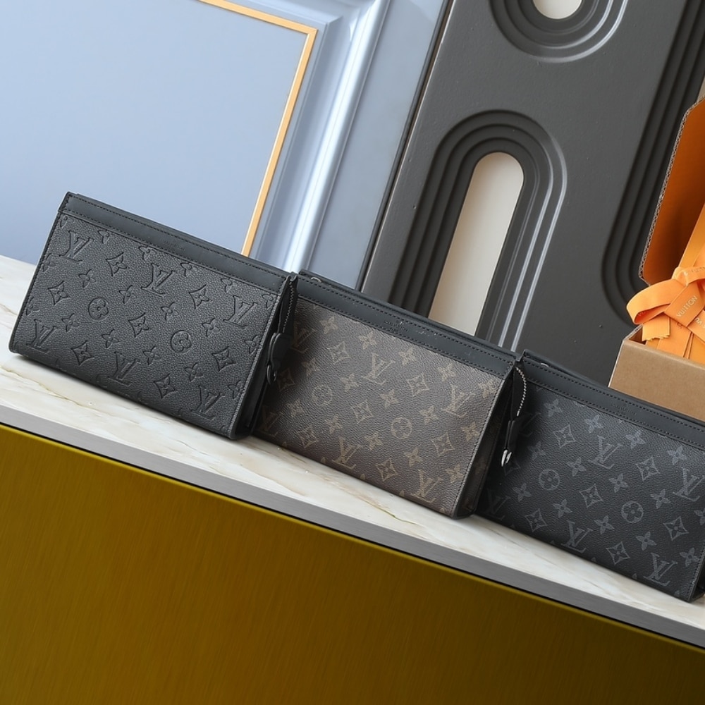 Summer Set: Louis Vuitton The Drop Pm Monogram Brown 28Cm M1294 And Gaston Wearable Wallet Monogram Macassar Coated Canvas Brown 18Cm - Image 7