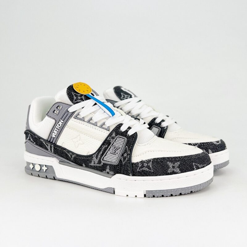 Alternative view of Louis Vuitton Trainer Sneaker Grey 1Adf5I