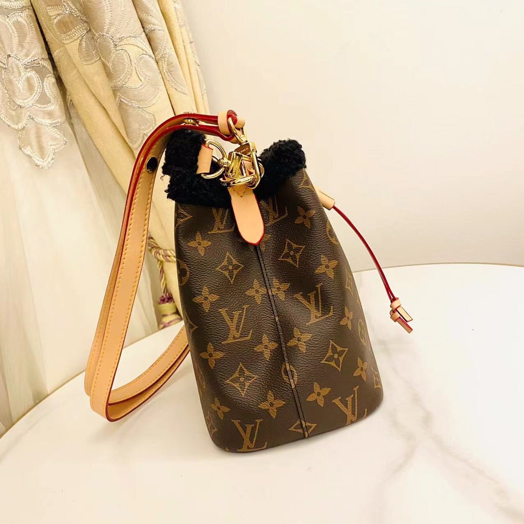Louis Vuitton Néonoé Monogram Black BB 20Cm - Image 6