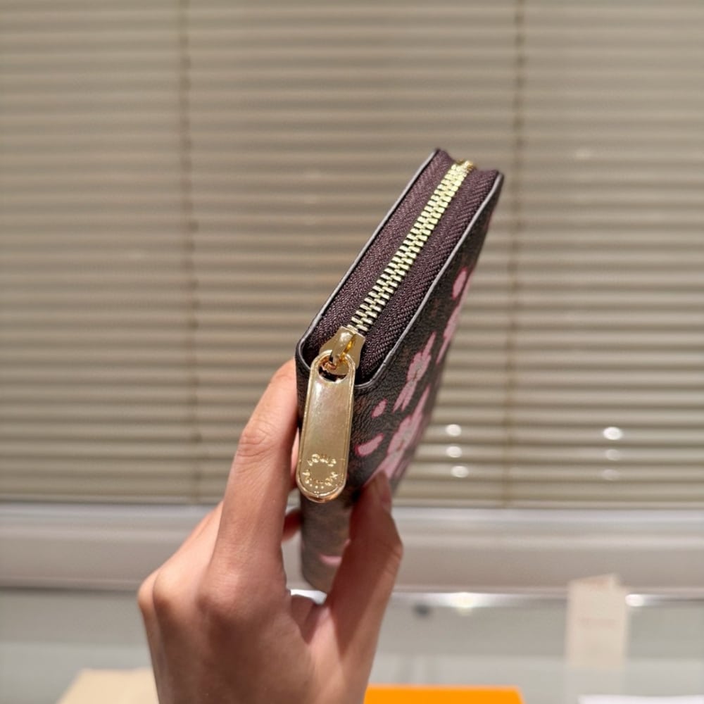 Louis Vuitton X Takashi Murakami Zippy Wallet Sakura Brown 19Cm M13433 - Image 3