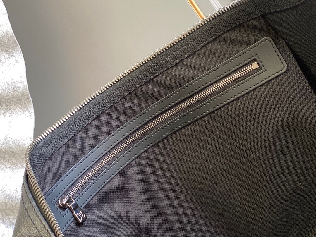 Summer Set: Louis Vuitton Keepall Bandoulière 50 Monogram Eclipse And Long Wallet Monogram Eclipse Trunk Zippy Black 19Cm - Image 9