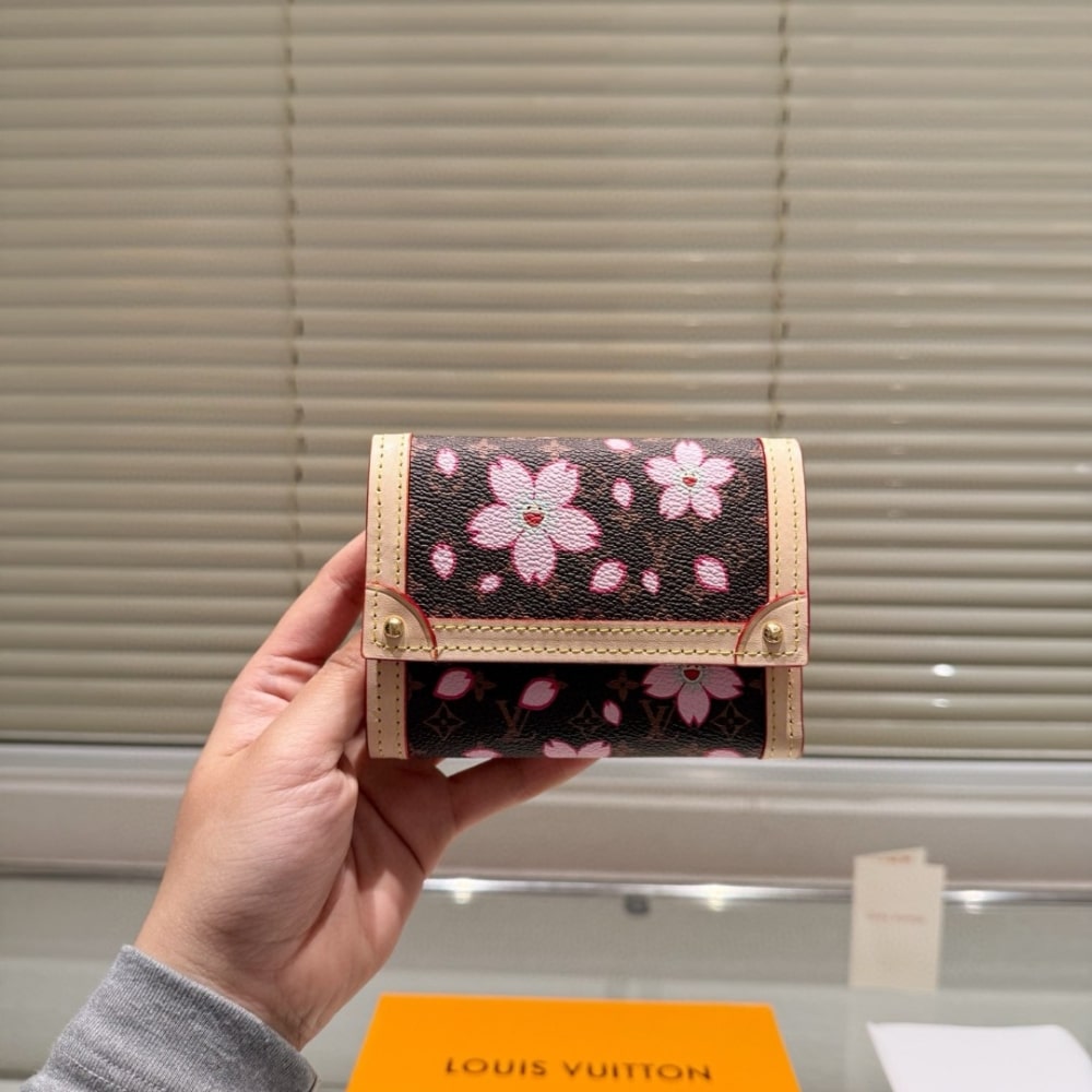 Iconic Set: Louis Vuitton X Takashi Murakami Boulogne Sakura And Victorine Wallet Sakura - Image 7