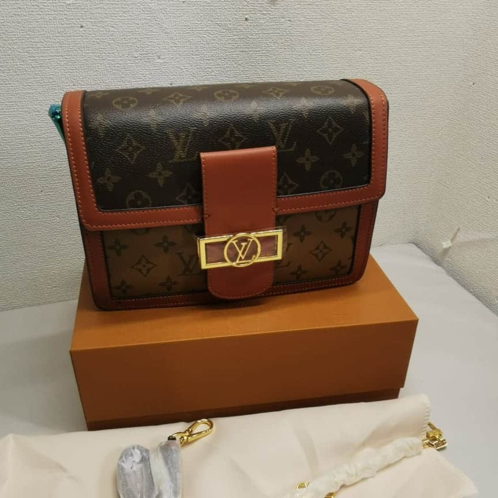 Louis Vuitton Dauphine MM Monogram Reverse 25Cm M45958 - Image 4