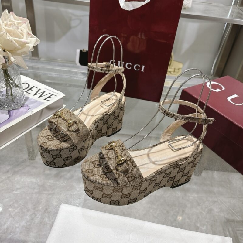 Alternative view of Gucci Women Horsebit Flatform Sandal Beige And Ebony 794718 2Hk80 9741