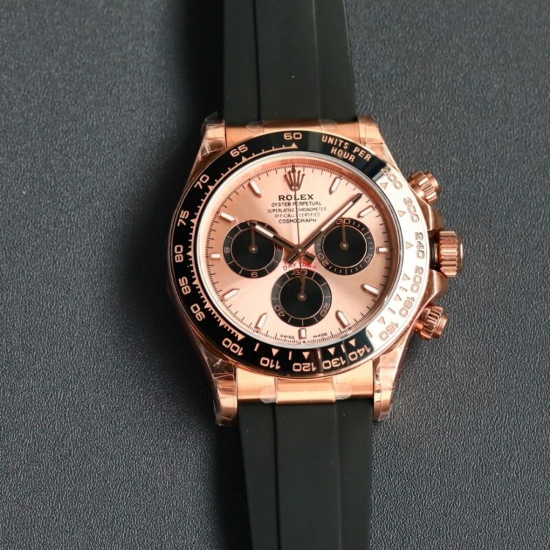 Alternative view of Rolex Cosmograph Daytona Gold Everose Oysterflex 40Mm