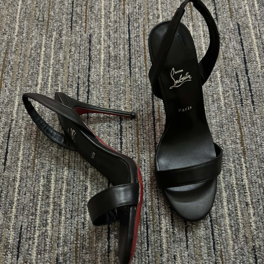 Christian Louboutin O Condora Strappy Sandal Patent Leather Black 1250975B439 - Image 3