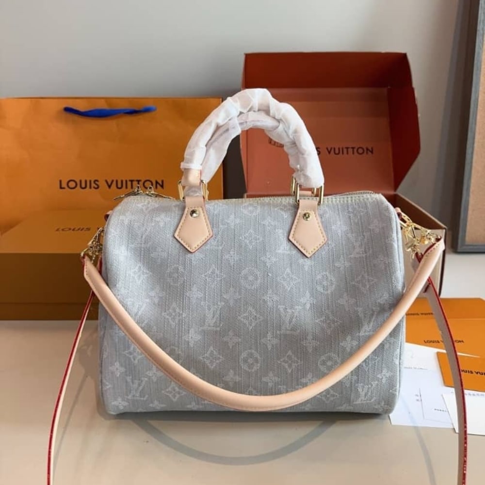 Iconic Set: Speedy Soft 30 And Lisa Wallet Bicolor Monogram - Image 3