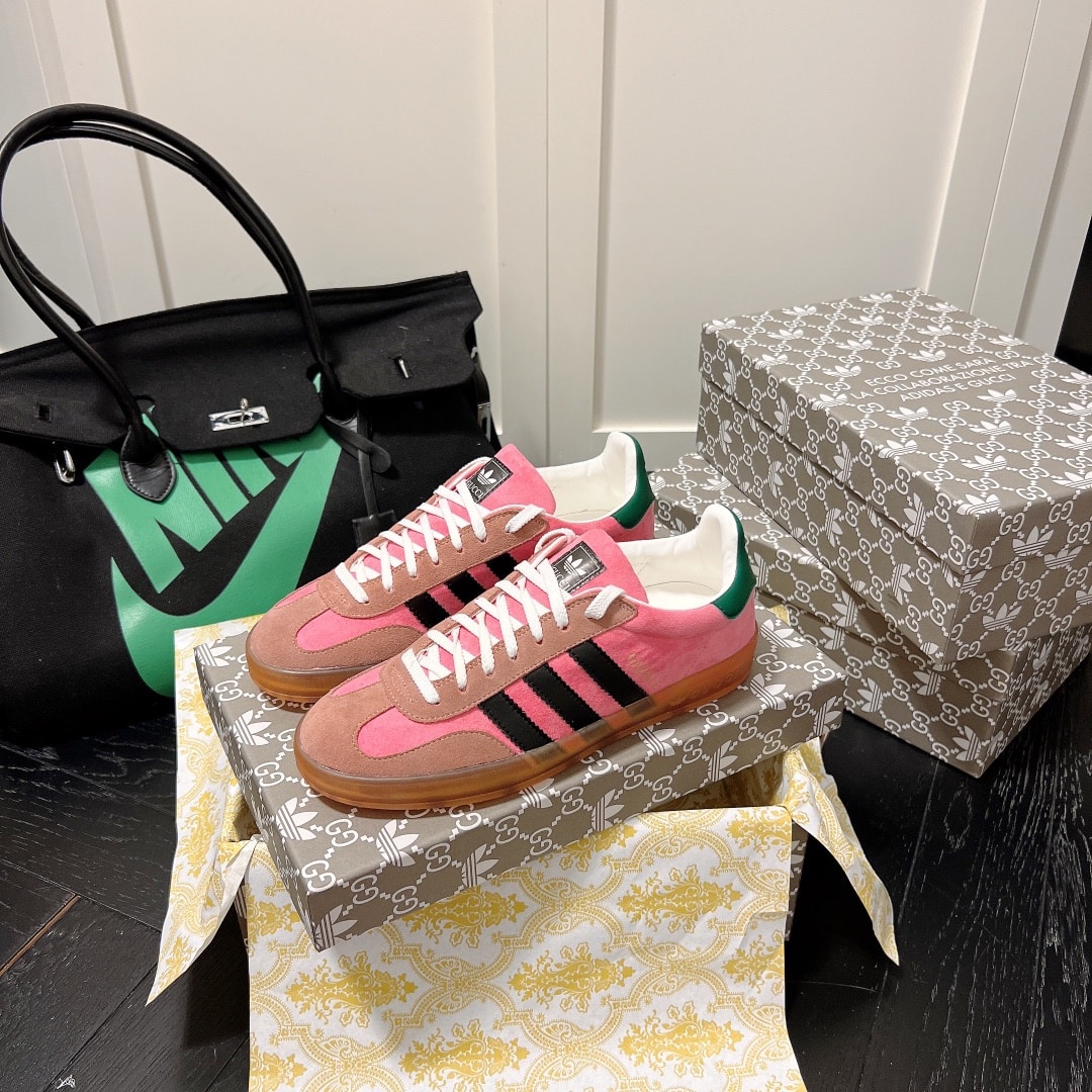 Gucci X Adidas Gazelle Sneaker In Pink 707848 9StU0 5960 - Image 4
