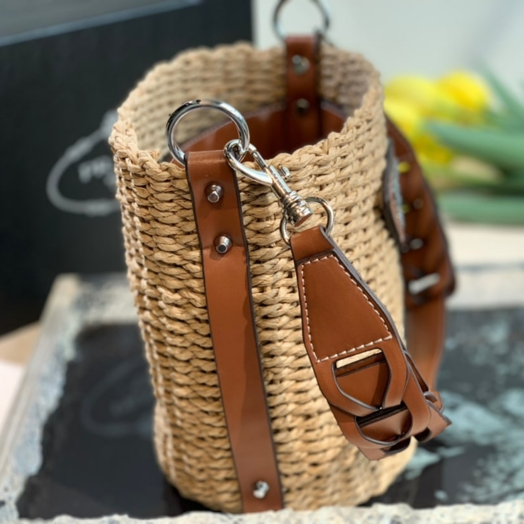 Prada Raffia Woven Bucket Bag Natural 21cm - Image 7