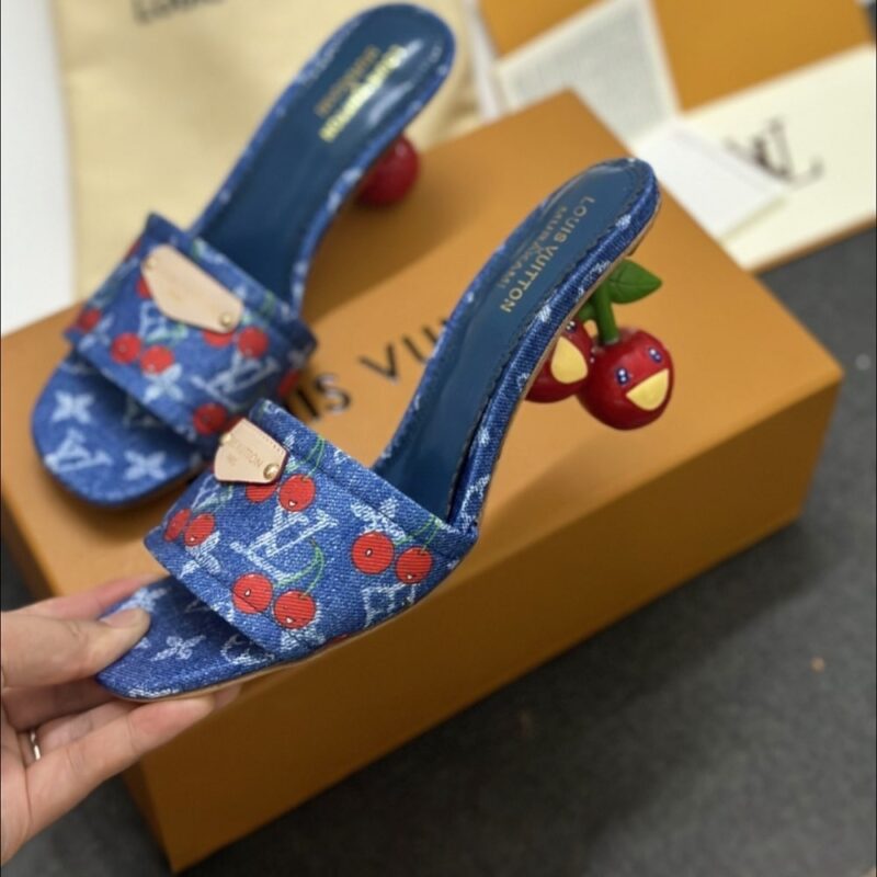 Alternative view of Louis Vuitton X Takashi Murakami Lily Mule Denim Blue 1Ahltf