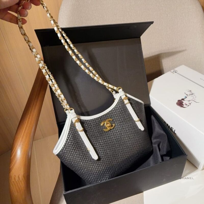 Alternative view of Chanel Braided Raffia Small Bag Black And White 18Cm AS6015 B22594 U5559