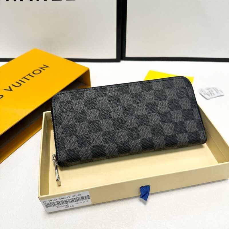 Alternative view of Louis Vuitton Zippy Wallet Damier Canvas Black 20Cm N00056