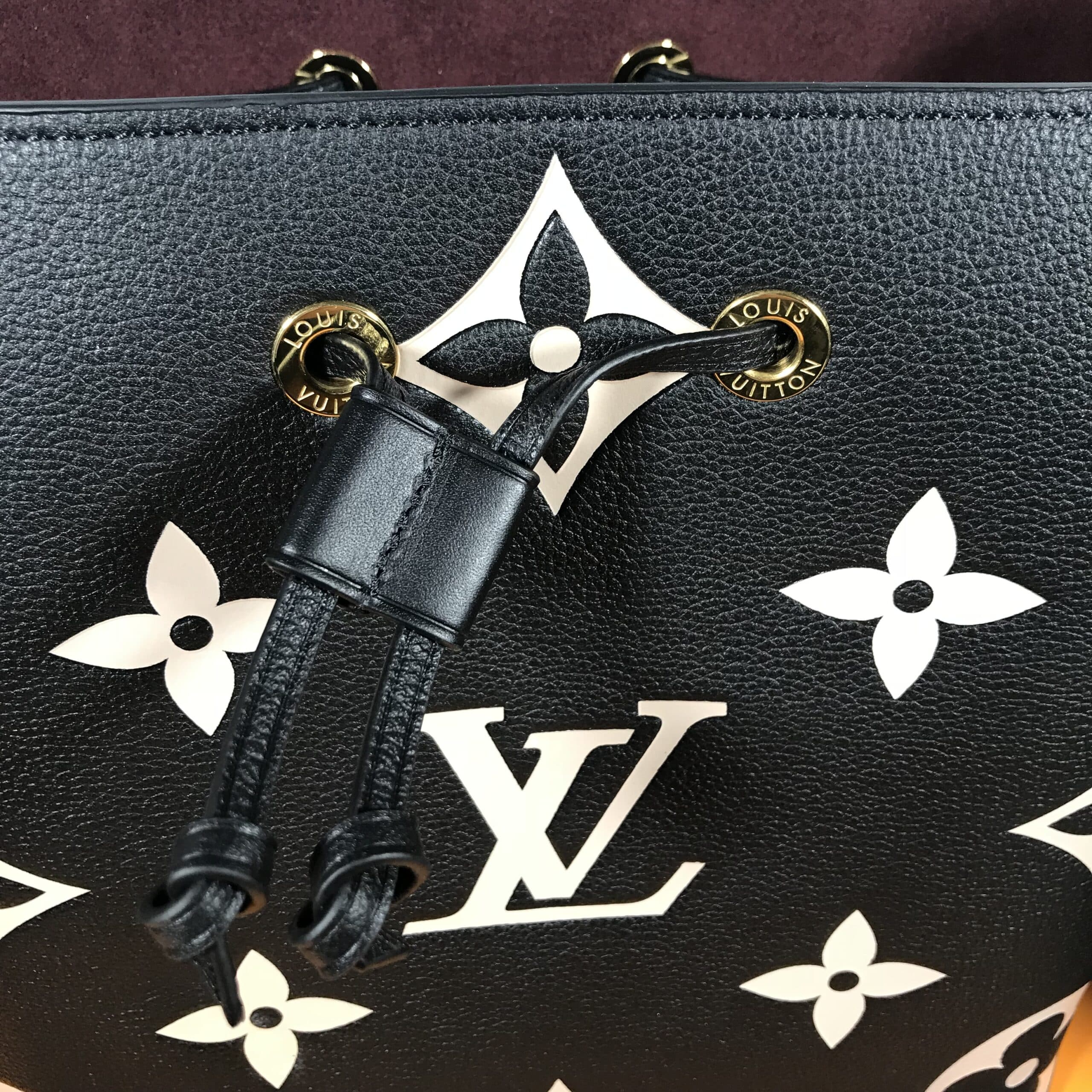 Louis Vuitton Néonoé MM 26Cm Black M45497 - Image 3