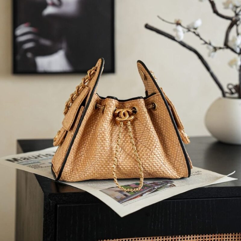 Alternative view of [Super Vip 1:1] Chanel 25 Small Handbag Braided Raffia Beige And Black 20Cm AS5631 B23519 U7618