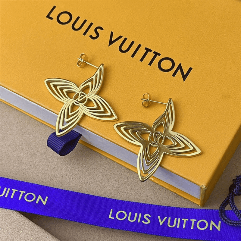Alternative view of Louis Vuitton Lv Breeze Earrings Gold M02659