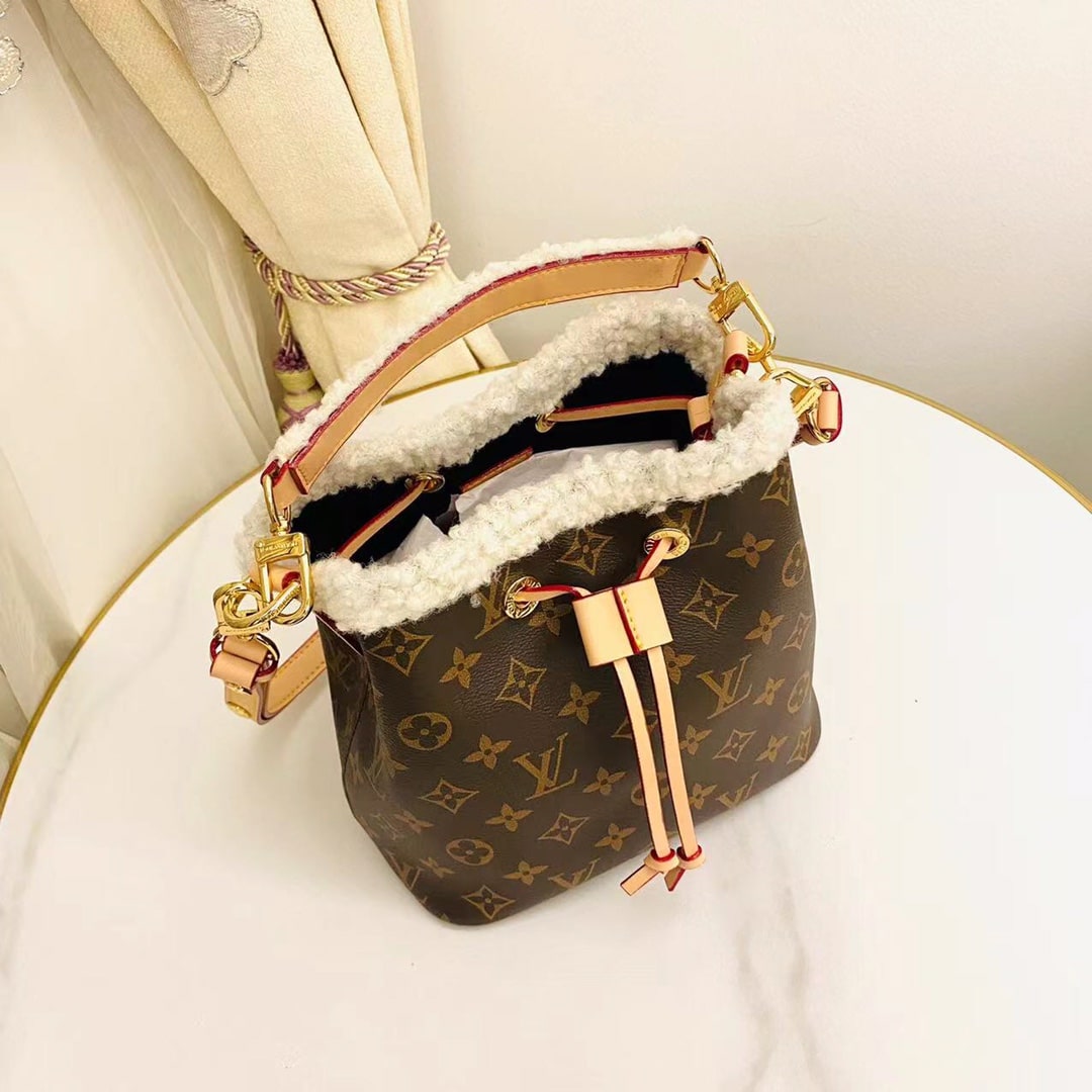 Louis Vuitton Néonoé Monogram White BB M46319 - Image 5