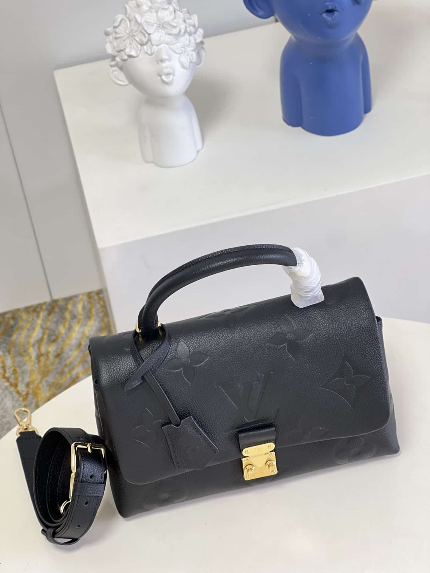 Louis Vuitton Madeleine MM 30Cm Black M45976 - Image 2