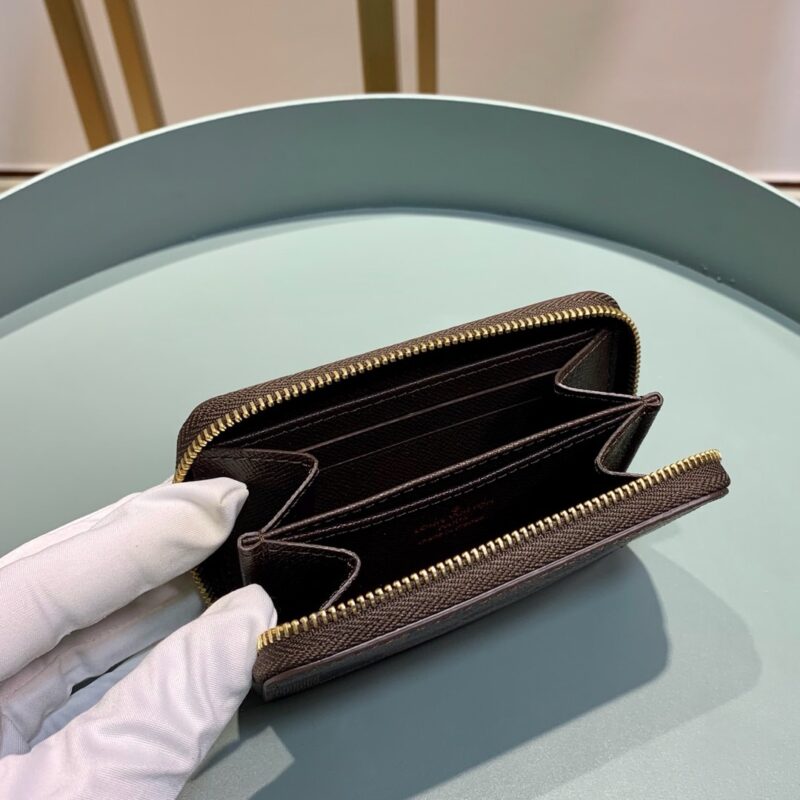 Alternative view of Louis Vuitton Zippy Coin Purse Damier Ebene Brown Wallet 11Cm N63070