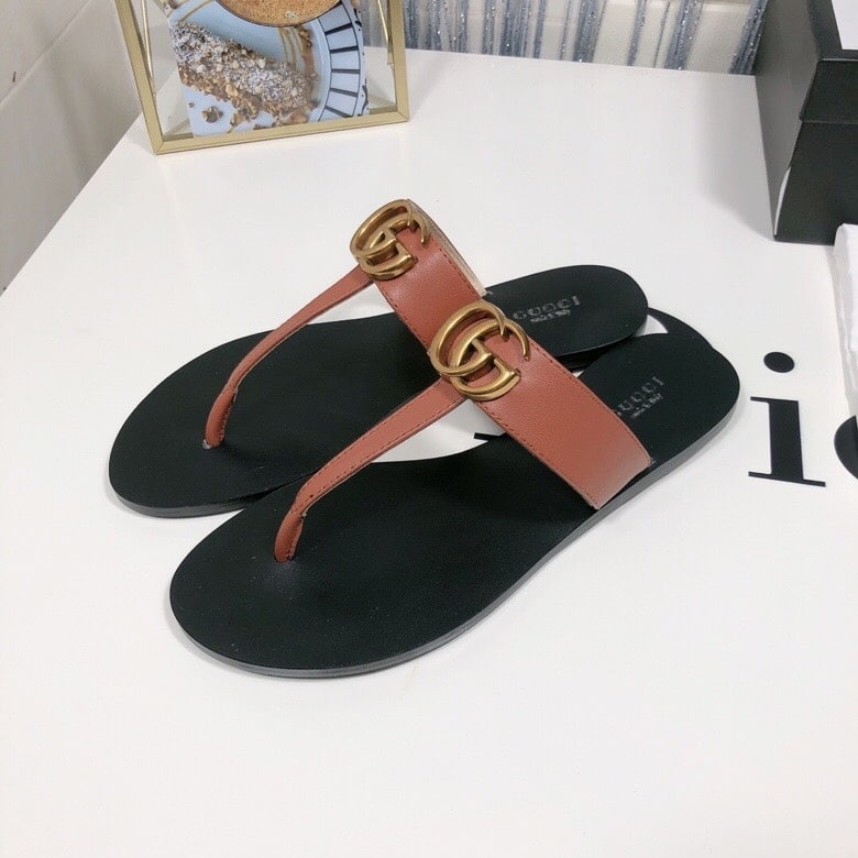 Alternative view of Gucci Double G Thong Leather