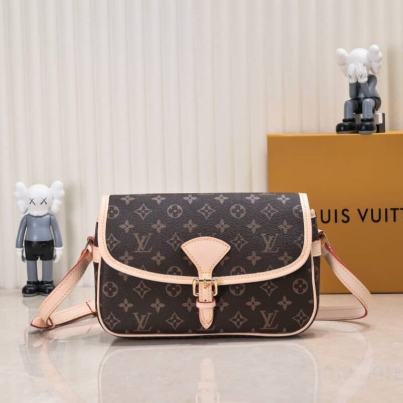 Alternative view of Louis Vuitton Monogram Sologne Brown 26Cm M42250