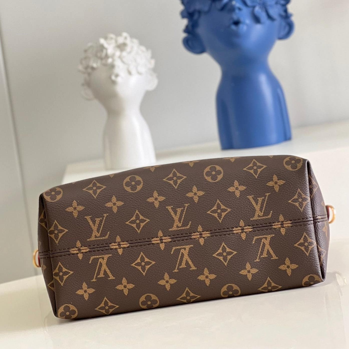 Louis Vuitton Boétie PM Monogram Canvas 25Cm M45986 - Image 3