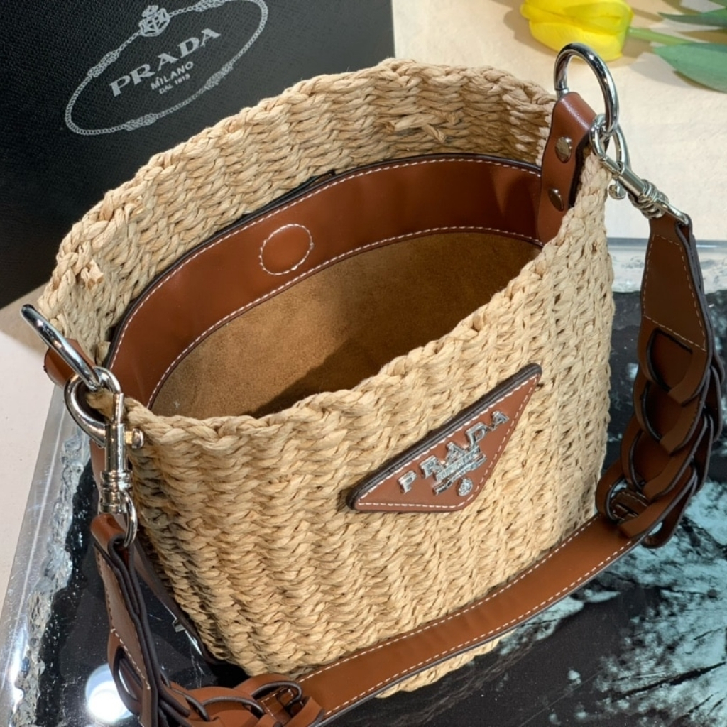 Prada Raffia Woven Bucket Bag Natural 21cm - Image 4